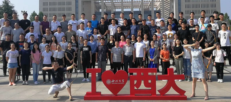 美国篮球训练计划一整套_2